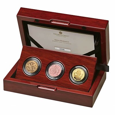 The Queen Elizabeth II Memorial 3-Coin Gold Set