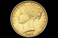 Sovereign 1882 S Queen Victoria Young Head Shield Great Britain
