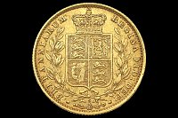Sovereign 1882 S Queen Victoria Young Head Shield Great Britain